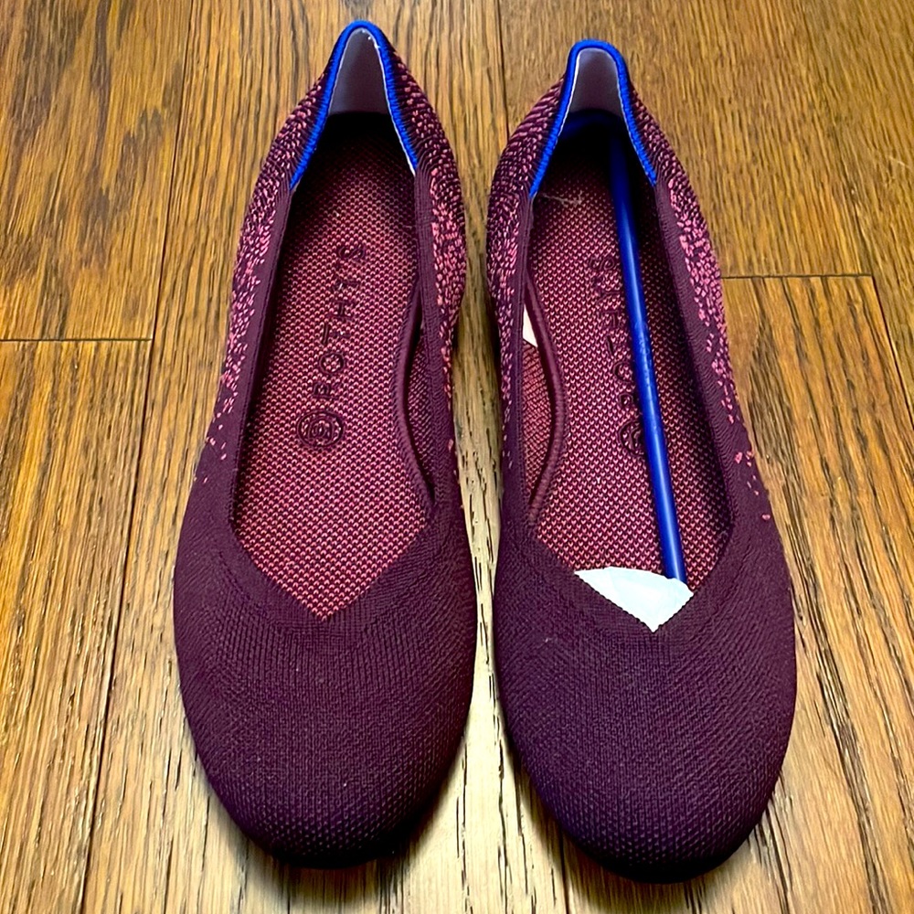 NEVER WORN Size 9 Purple Rothy’s Round Toe Flat